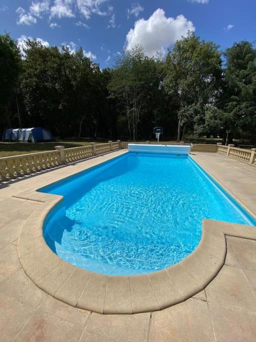 Le Cabaret Paisible Avec Piscine Βίλα Montierchaume Εξωτερικό φωτογραφία